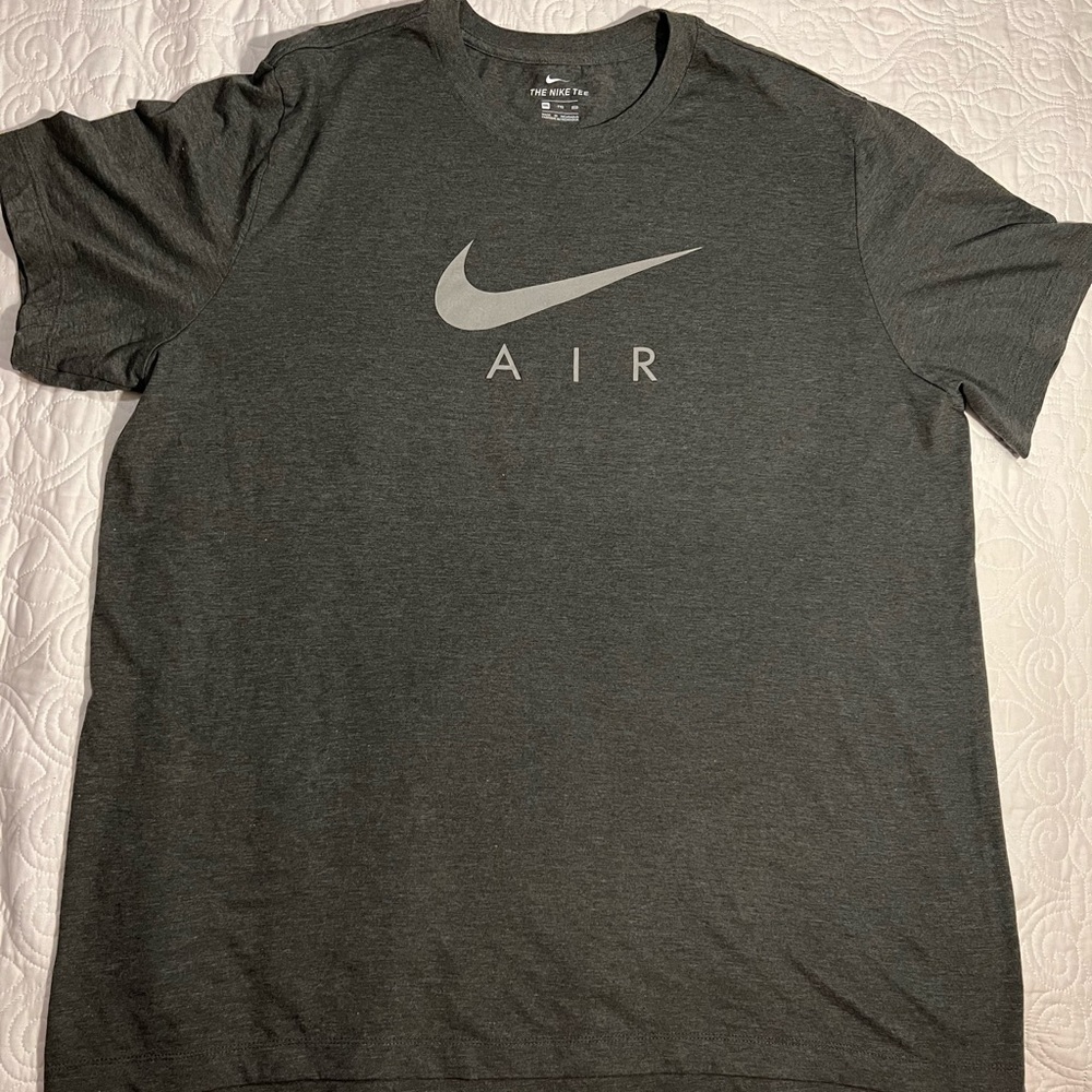 Nike Tee Mens size XXL